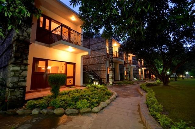 Corbett Suman Grand Hotell Corbett National Park Eksteriør bilde